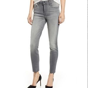 MOTHER The Looker Frayed Ankle Jeans